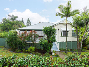 FineLife Property Pic 3 - Moorooka