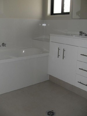 MLB Tiling Pty Ltd Pic 5 - Tiliing Services