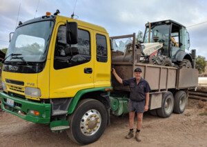 Carpenter Earthmoving and Water Cartage Pic 2