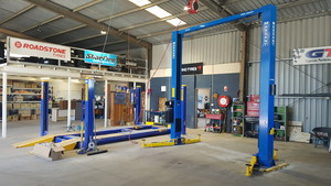 Hi-Quip Pic 4 - Vehicle hoists must be inspected and serviced annually Ensure you remain compliant For your peace of mind we use qualified technicians