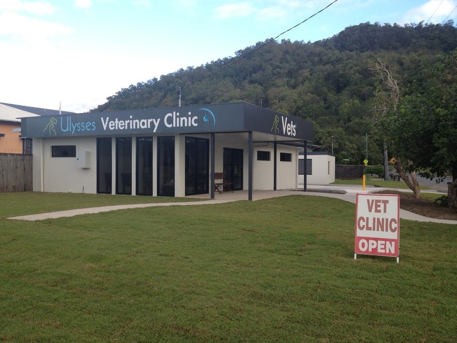 Ulysses Veterinary Clinic Pic 1 - Ulysses Vets Cairns on the corner next to Jonssons Farm Market