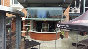 Normanby Hotel Pic 2 - Beer Garden