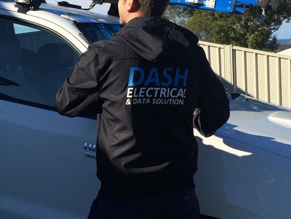 DASH Electrical & Data Solutions Pic 2