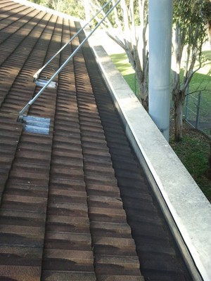 Bobs all clear gutter cleaning Pic 3 - Leaf screener installed