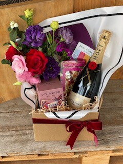 Miss Moss Florist Pic 4 - Canberra florist flower hampers pick up or delivery