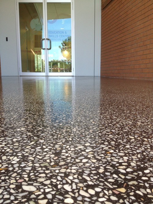 DIAMOND FLOORING Pic 1