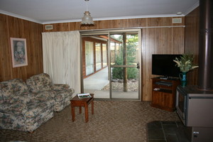 Avon Lodge Pic 3