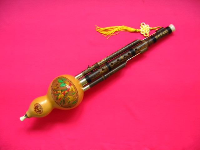 Traditional Chinese Musical Instrument - Guard Flute (Hulusi) Pic 1 - Hulusi