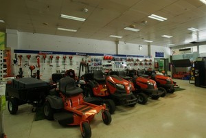 Bacchus Marsh Farm Supplies P/L Pic 2 - We have a large range of Husqvarna rideons and mowers along with brushcutters chainsaws and accessories We also offer servicing