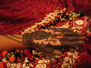 Natural Henna Pic 3 - design done by natural henna