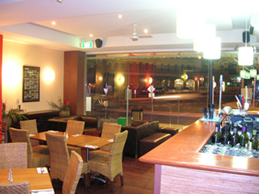 Canadian Bay Hotel Pic 1 - Modern Australian and tapas restaurant Mount Eliza VIC 3930