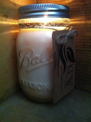 KEW Candles Pic 3 - Mason Candle