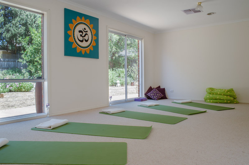 Erlinda Yoga Centre Pic 2 - Friendly atmosphere personalised small classes Certified experienced instructors