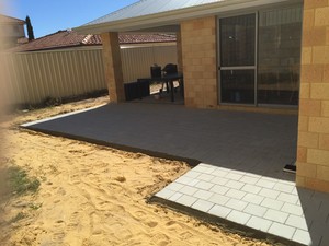 Chris' Landscaping & Reticulation Pic 4