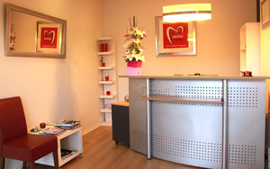 Divine Dental Centre Pic 4