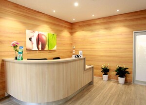 Dr Hong Chang Pic 4 - Cure Dental Parramatta