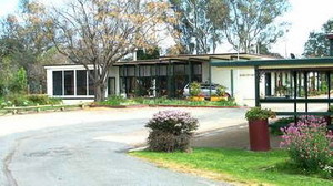 Rose City Motor Inn Benalla Pic 2