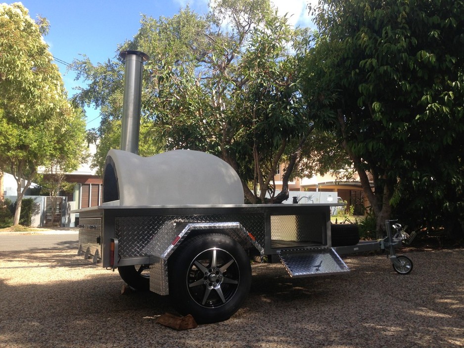 Jungle Oven Catering Pic 1 - Mobile Woodfired Pizza Catering Sunshine Coast