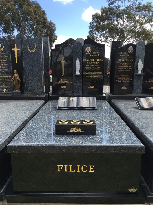 The Headstone Company Pic 1 - Large Blue PearlBlack monument located at the Geelong Eastern Cemetery