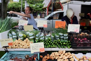 Adelaide Hills Farmers Market Pic 3