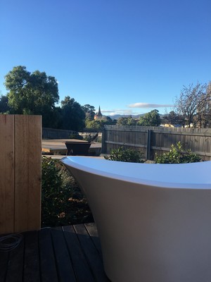 Bridge View Retreat Pic 4 - outdoor bath with bridge views