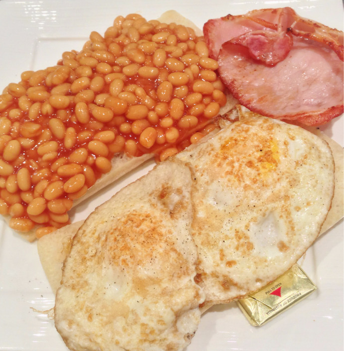 Two Sisters Cafe & Bakery Pic 2 - Baked beans bacon eggs on toast