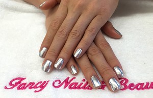 Fancy Nails & Beauty Spa, Newtown Pic 5 - Nail foil Art sticker