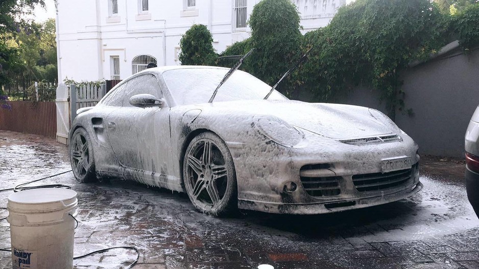 Snow Foam Pic 1 - Snow Foam Porsche