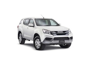 4WD-Hire Rental Pic 3 - 7 seater Auto Wagon 4x4 Isuzu