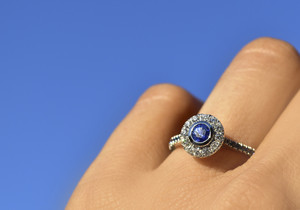 Larissa Landinez Jeweller Pic 5 - Blue Sapphire and diamonds 18kt white gold halo engagement ring