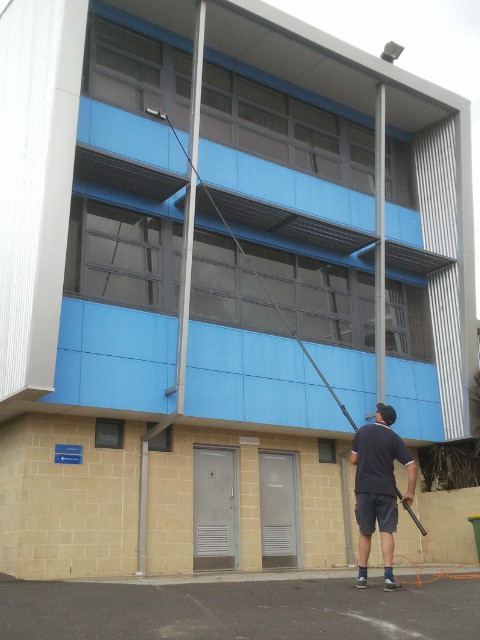 Krystal Kleen Window Cleaning Pic 1 - Schools