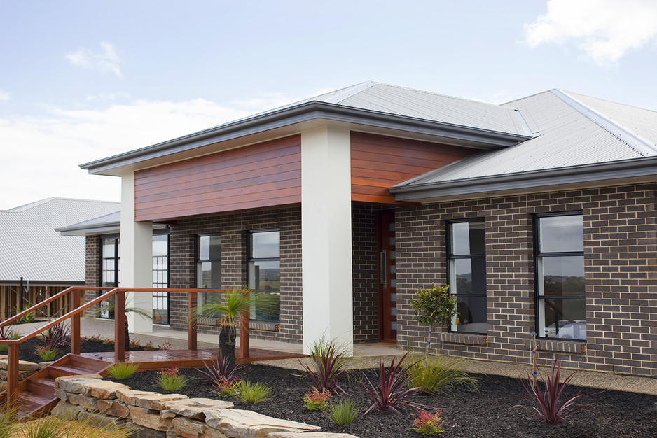 Kookaburra Homes Pic 1 - Woodchester Display Home Mount Barker Split Level Design