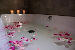 Evolve Urban Spa Pic 3 - Floatation Therapy