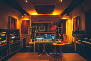 Green Recording and Mastering studio Pic 5