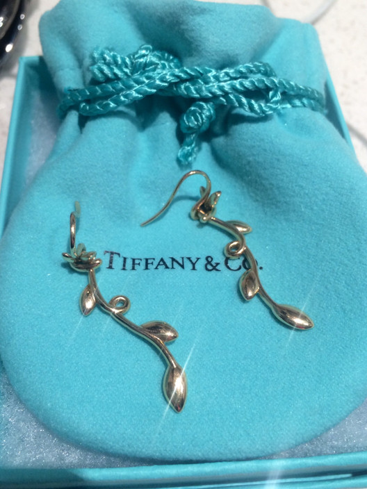 Tiffany & Co. Pic 1 - Paloma Picasso Olive Leaf drops ordered by the Melbourne store for me Love