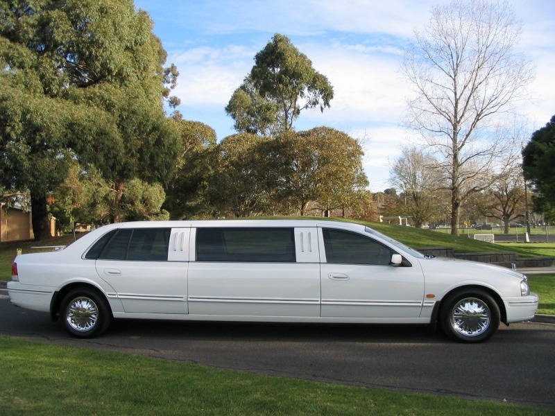 4EVA Weddings & Formal Car Hire Pic 1 - Stretch Limousine very competitive prices