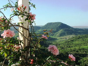 Ceremony Venue Pic 3 - Views to Tabletop Mtn from Venue