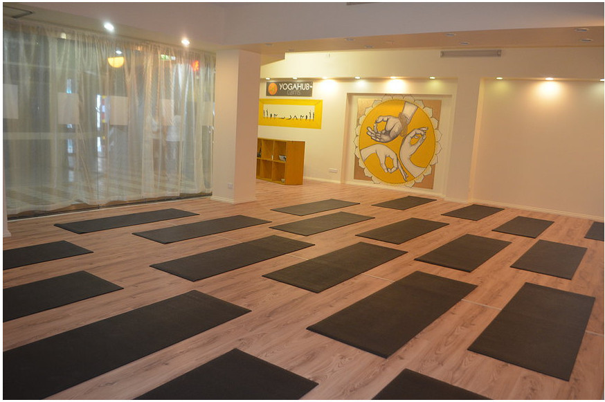 Yogahub Cairns Pic 2