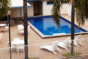 Adelaide Meridien Hotel & Apartments Pic 5 - Outdoor swimming pool spa Adelaide Meridien