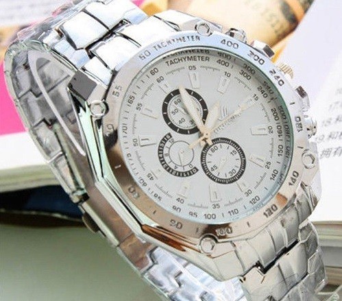 Styl 'O Mist Pic 1 - Brand New 3 Dials White Quartz Wristwatch Free Postage AUS 4000 Condition Brand New Come with Free Gift Box