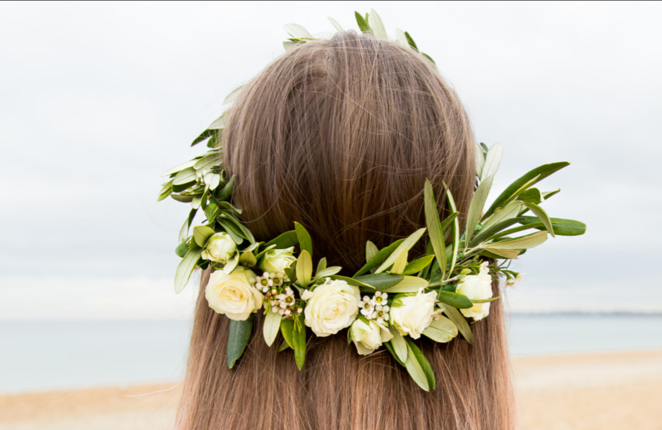 Hunting Blooms Pic 1 - Hunting Blooms Bayside Melbourne Local Flower Crown Specialists