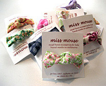 Miss Mouse Pic 1 - barrette bow hairclips