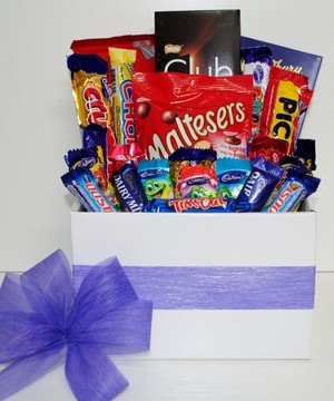 The Blissful Box Pic 5 - Chocoholics Box