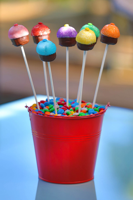 Lyndiloo Cake Pops Pic 1