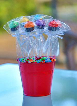 Lyndiloo Cake Pops Pic 3