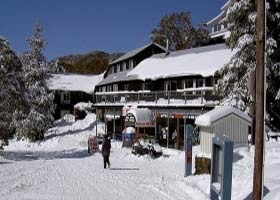 Falls Creek Resort Pic 1 - Halleys Lodge