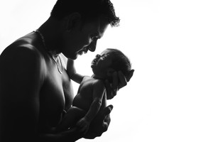 In Bloom Photography Pic 4 - Beautiful newborn portraits with parents Central Coast