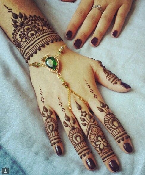 Henna by Khalida Pic 1