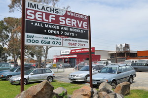 Imlachs Self Serve Auto Parts Pic 4