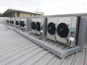 Commercial Airconditioning Services Pic 3 - We service and maintain commercial air conditioning units